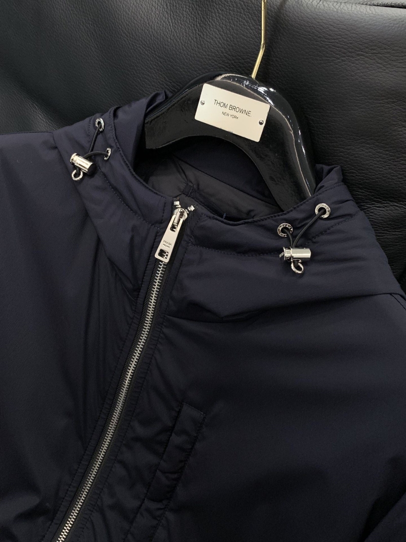 Pra*a outwear